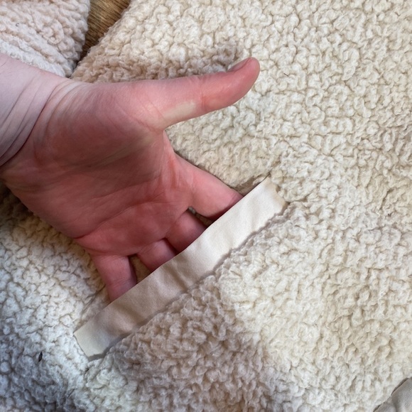 Abercrombie & Fitch Soft Collection Teddy Sherpa Jacket - Picture 7 of 8